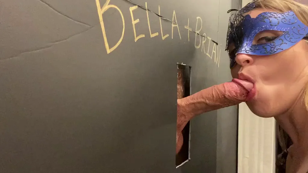 Gloryhole bwc with facial / chest shot