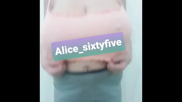 why everybody love while i'm jumping with my J cup boobs ?