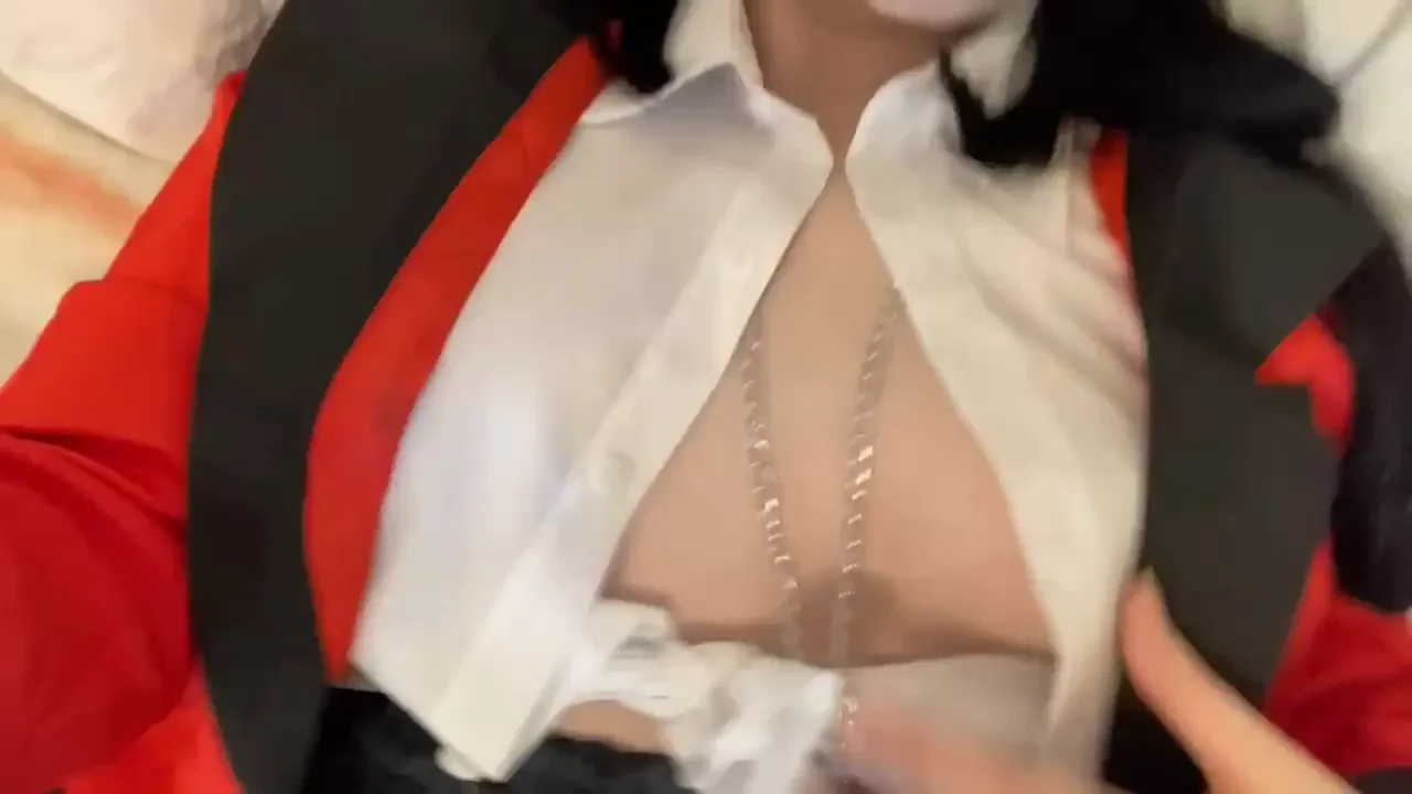 Yumeko Jabami's Dripping Wet Pussy Tease 🔥 [Kakegurui Cosplay] (SpookyBaby777)