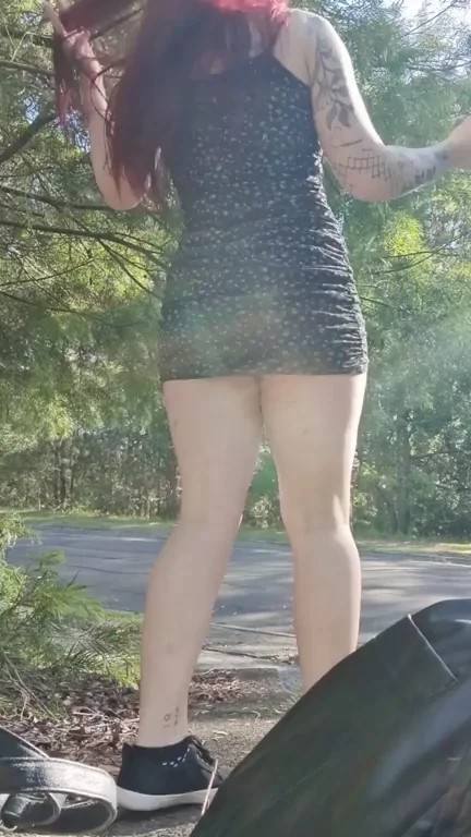 Waiting for a bus [F]