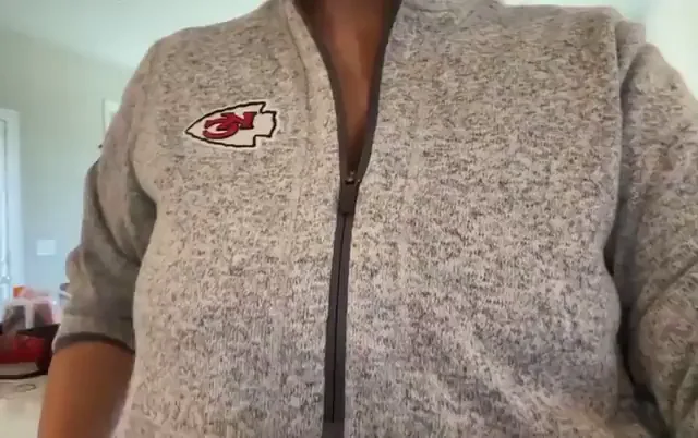 Chiefs need to bounce back like these titties ?