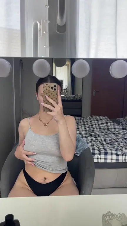The biggest slut you can have fun with [gif]