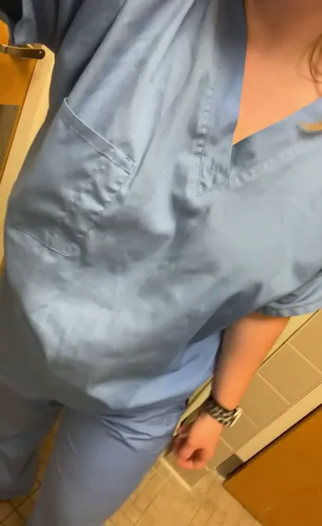 Back to Scrubs Work: Massive Titty Flash for Titty Tuesday 😈🍈🍈