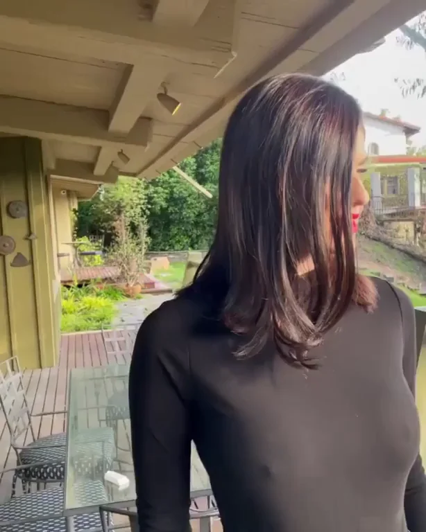 🔥 Alexandra Daddario's Juicy Tits Tease on the Porch 😈