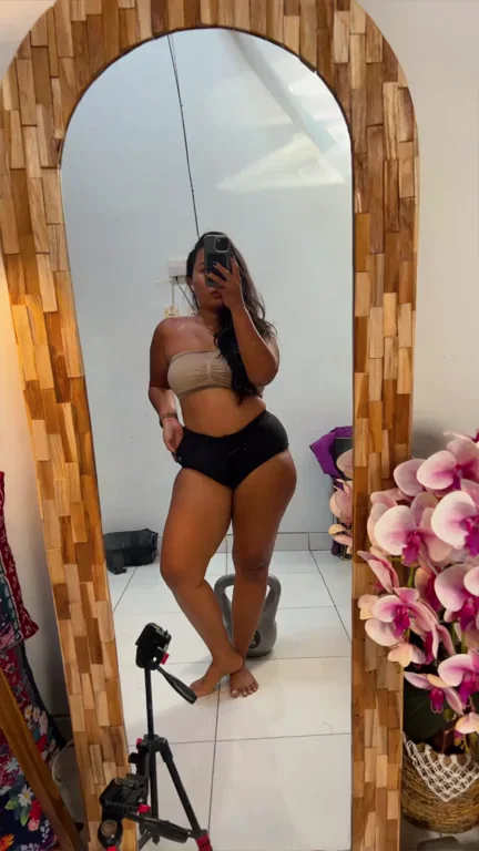 On n Off curvy Asian