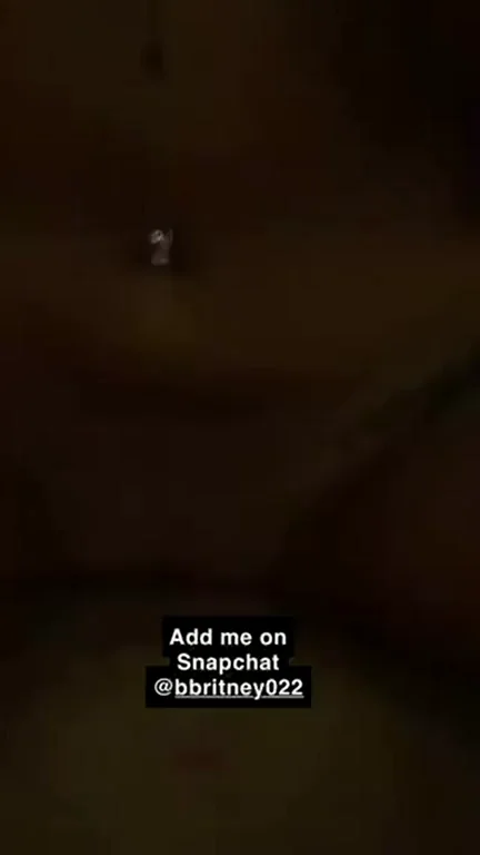 I want a random redditor to fuck me raw