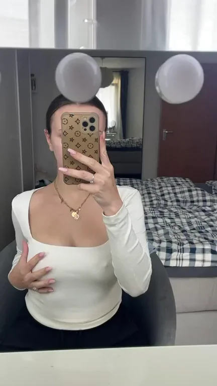 I want to cum the moment you cum inside me