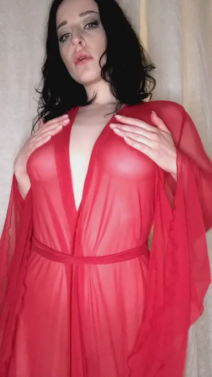 🔥 GIF: Naughty Homemade Slut Teasing Her Perky Tits & Pussy 💋