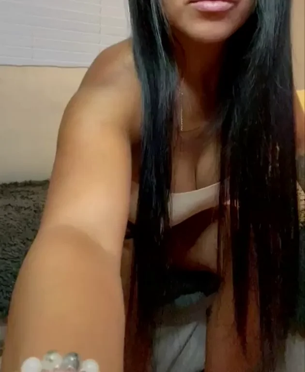Can someone please come give me a massage?
