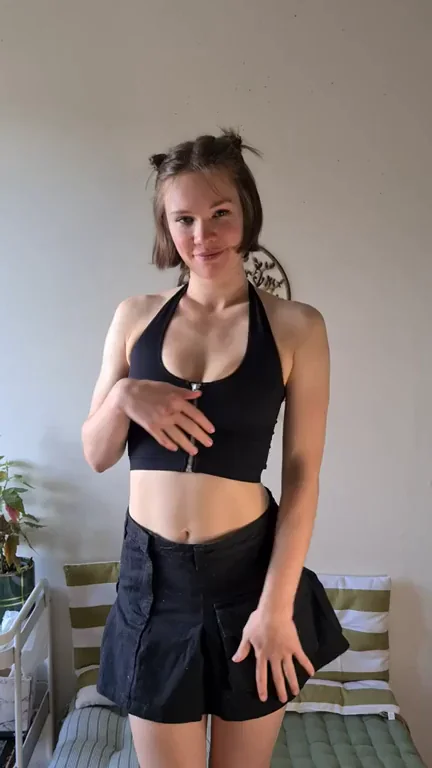 Reveal and jiggle! Will you grab them for me?