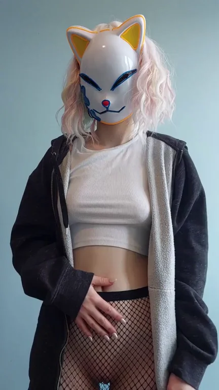 Your white mistress is waiting