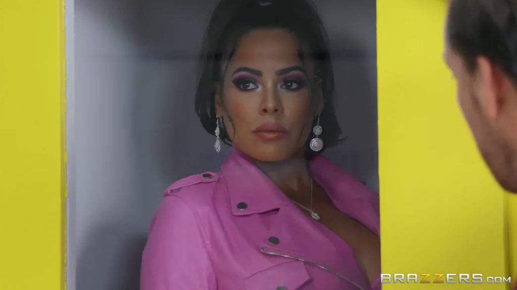Luna Star All Dolled Up Anal Edition