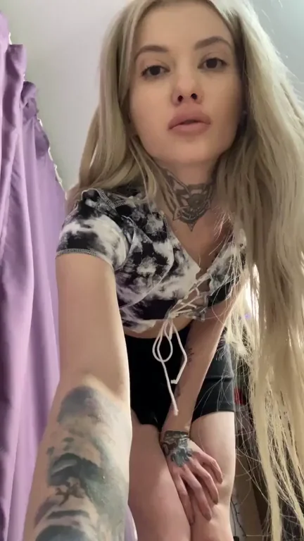 Petite Blonde Slut's Tiny Titty Drop to Brighten Your Day 😘💦 [Drop]