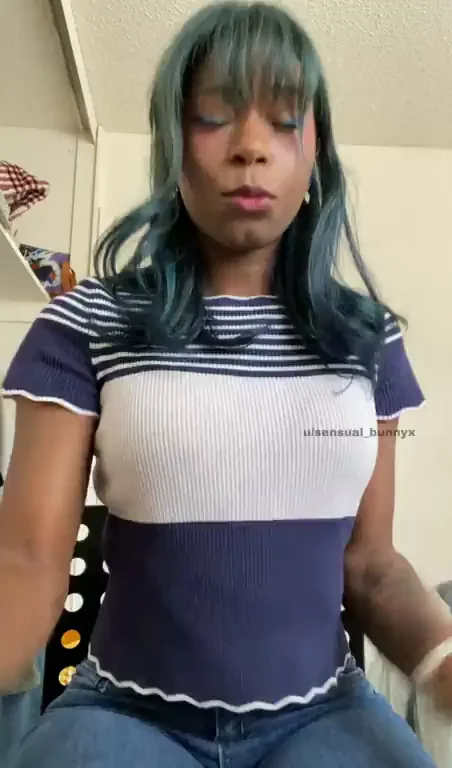 Abracadabra! 🪄 Ebony Petite Pussy Magic Makes Your Dick Rock Hard! 🍆💦