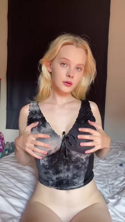 jiggle jiggle