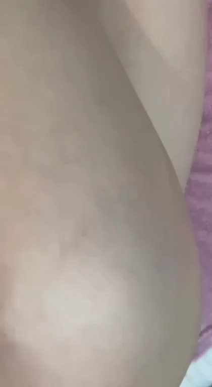 Just watch me touch my body