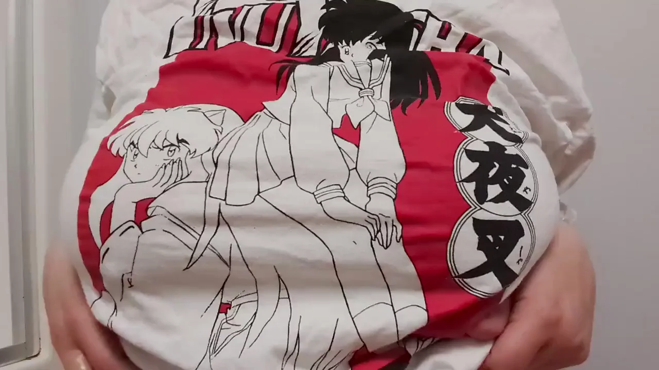 Nerdy Anime Slut's Massive Titty Drop Reveal 😈