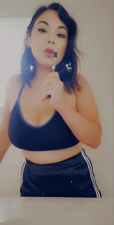 I'm mean, but I'm worth it He can't be my ho, if he don't blow me like a circuit??