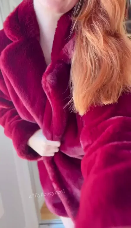 Fur coats feel amazing on my pale body