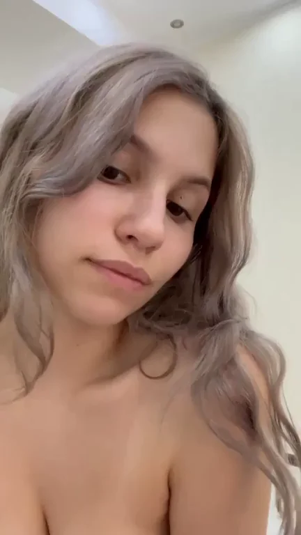 Your new favorite college fuck toy 🤤