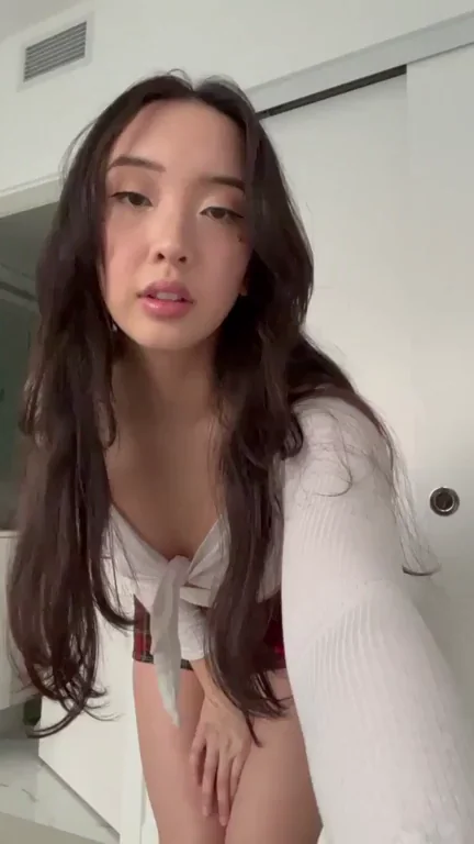 Can You Last with This Teasing Asian Slut?