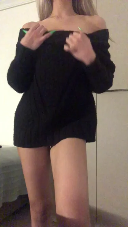 Legal Teen Slut's Off-Shoulder Tease: Desperate for All-Night Cock Ride