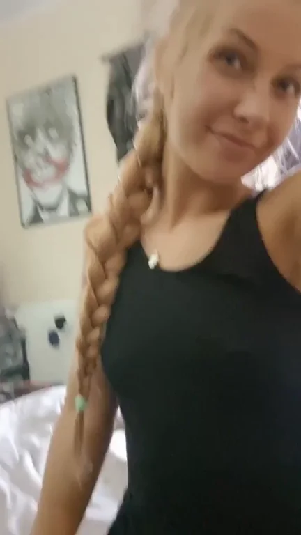 A SALE and a creamy pussy.. what a treat