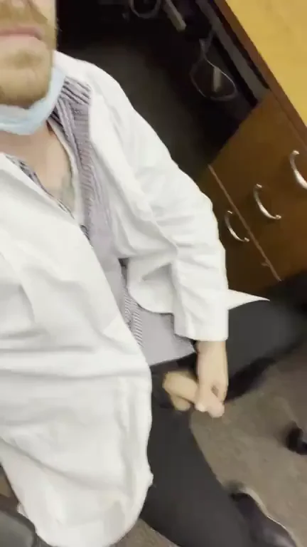 H[m] Wonder if my patients know ?????