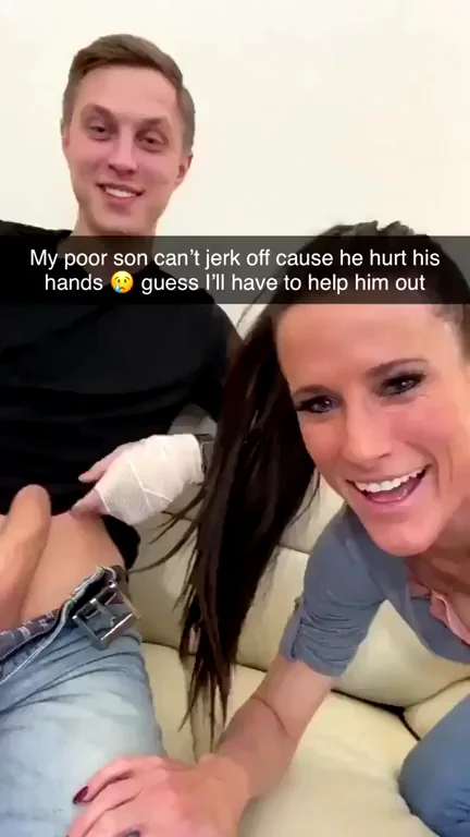 [M/S] Mom helps son jack off when he can't