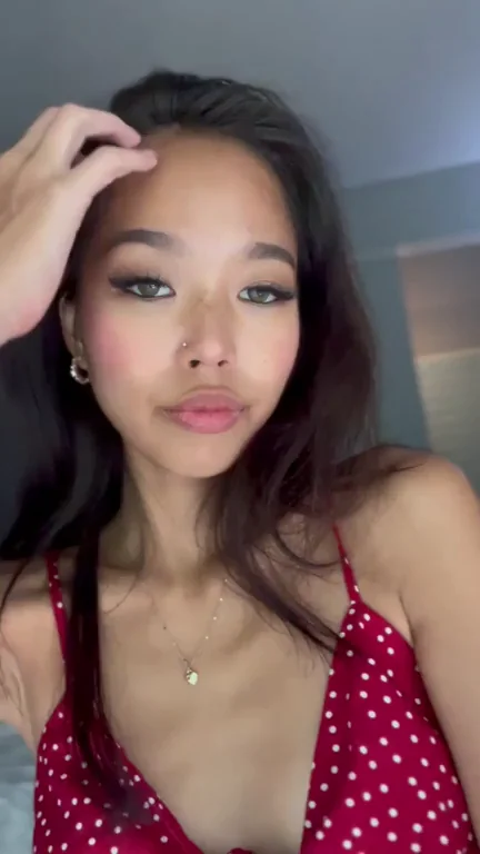 Nipples Perfect for Your Lips to Suck 😘🔥