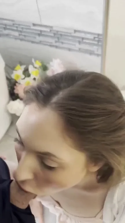 I let him use my mouth until he gives me a facial