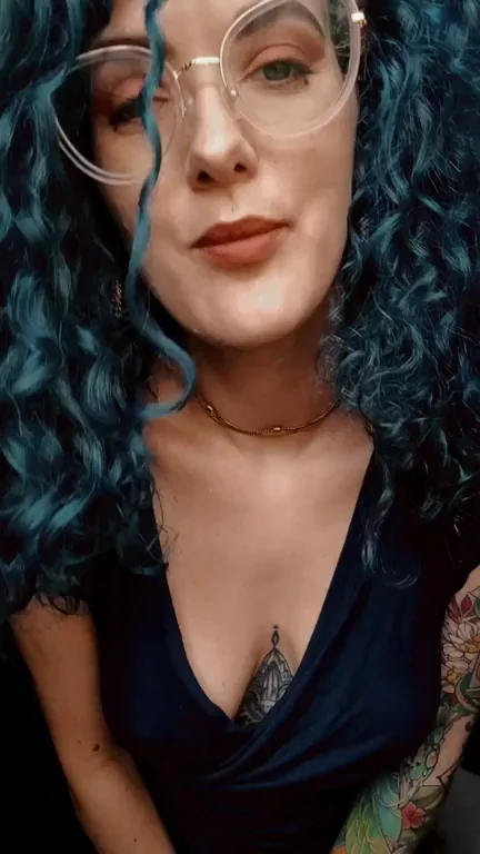 [OC] Not a blouse, I hope you don't mind