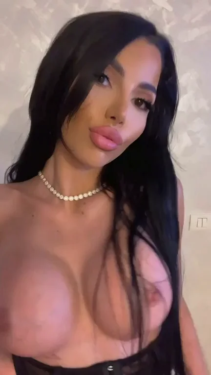 They don't call me a bimbo for nothing