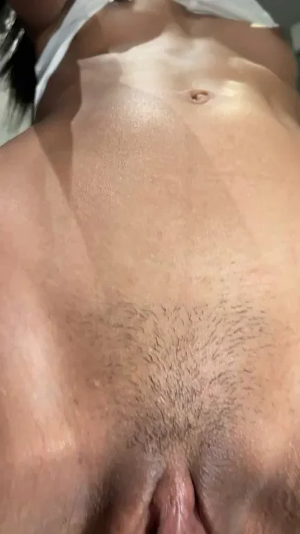 Pussy Feast or Pound? 🍑💦