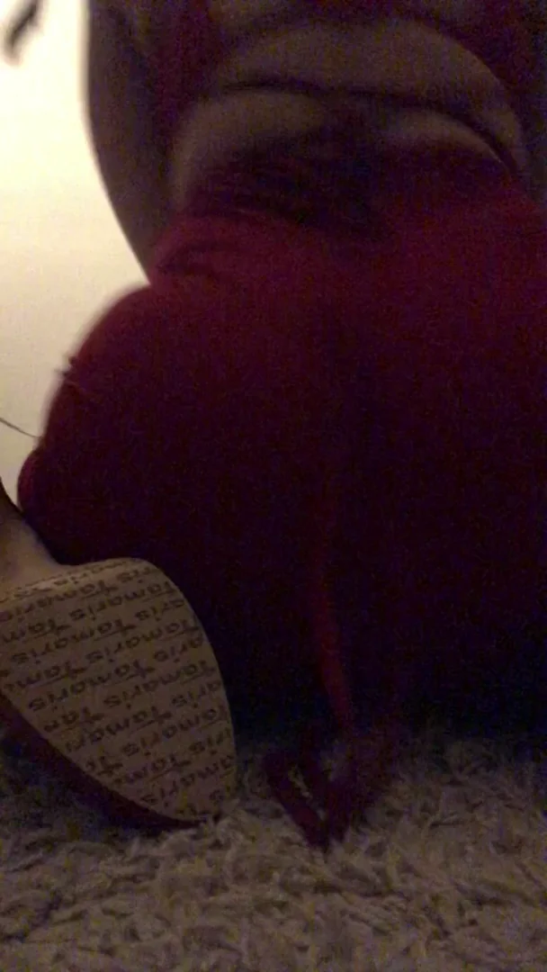 Free Trial Tease: Curvy Babe in Red Dress Squats Her Thick Ass 🍑🔥 OF Link in Bio!
