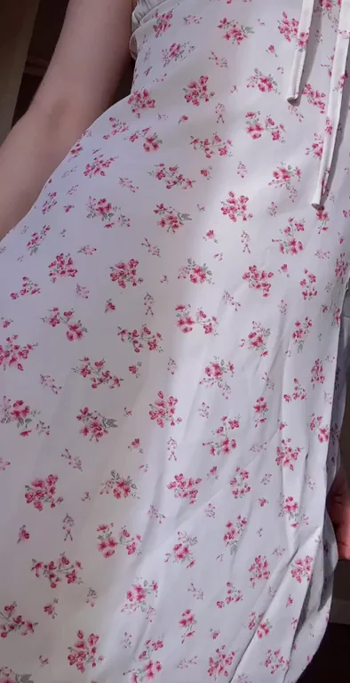 Floral Dress Tease: Panties Pushed Aside for Juicy Pussy Reveal