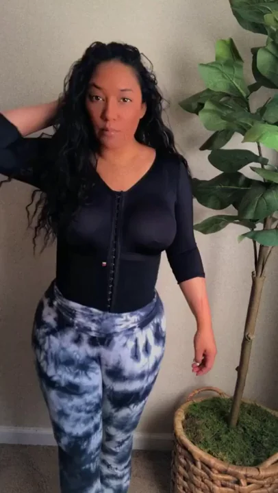 Thick Ebony BBW's First Tease: Cum for My Massive Tits & Juicy Ass! 🔥🍑💦