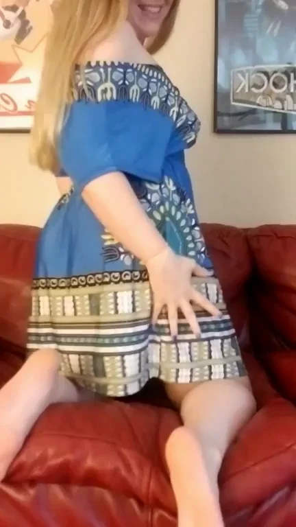 Dress Tease: Curves Bursting Outta This Slutty Blue Number!