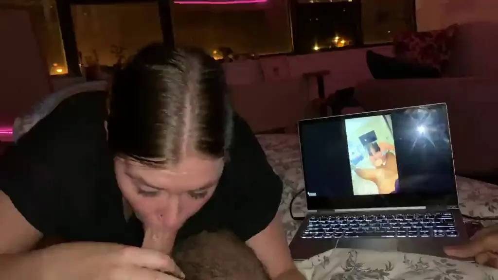 I had my gf u/never_heather suck me off to the video she sent me when I was at work earlier that day.