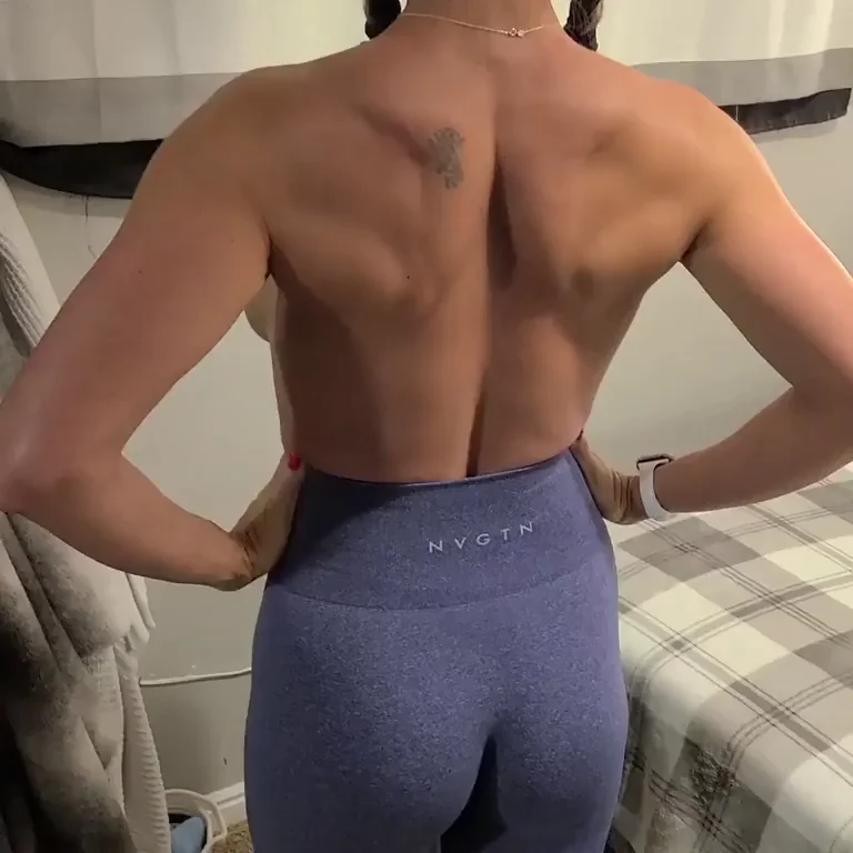 Fit Babe's Teasing Strip: Toned Ass & Perky Tits Unleashed