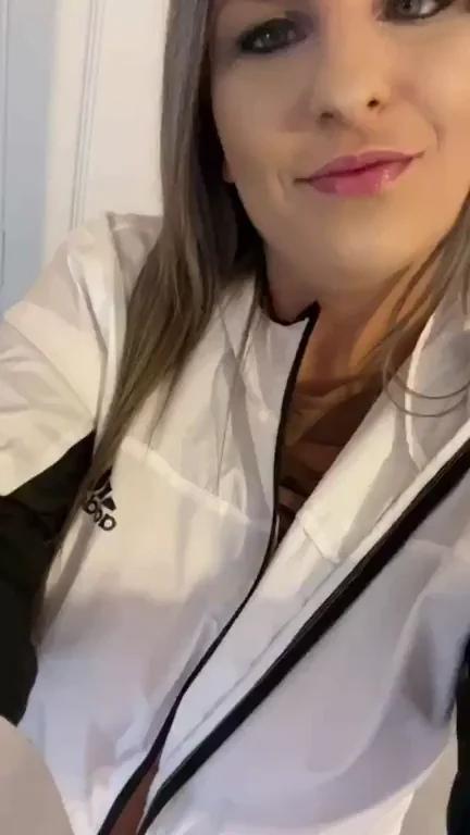 [OC] Good morning titty flash