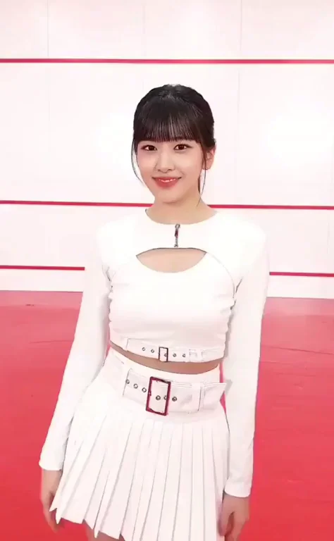 IVE - Yujin