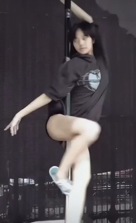Blackpink - Lisa & Jennie