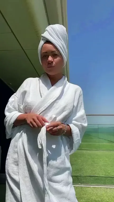 Quick removal from hotel terrace
