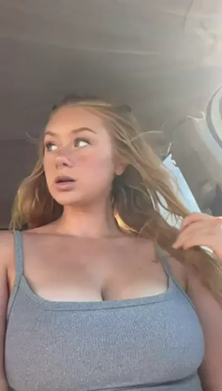 Big Tits GIF by puzzleheads