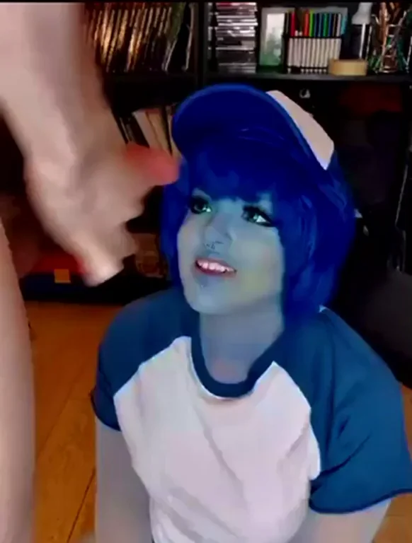 cosplay slut moans after getting covered