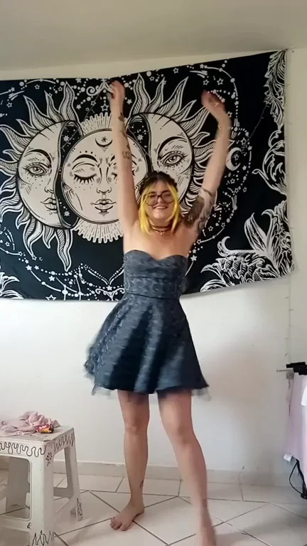 Feeling like a little rocker princess who only thinks about naughtiness