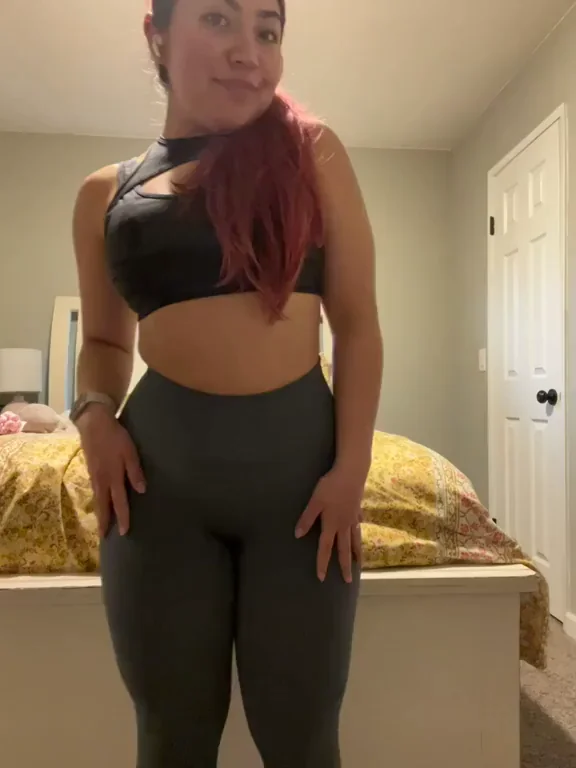 🔥 Loving My Tight Hole Opened Wide 😈