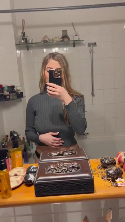 not everyone's fav but I hope you like my natural tits