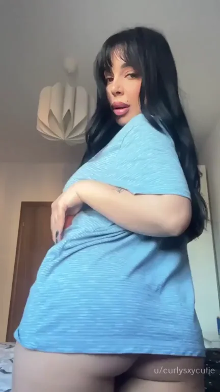 Morning Titty Tease from Busty Hottie